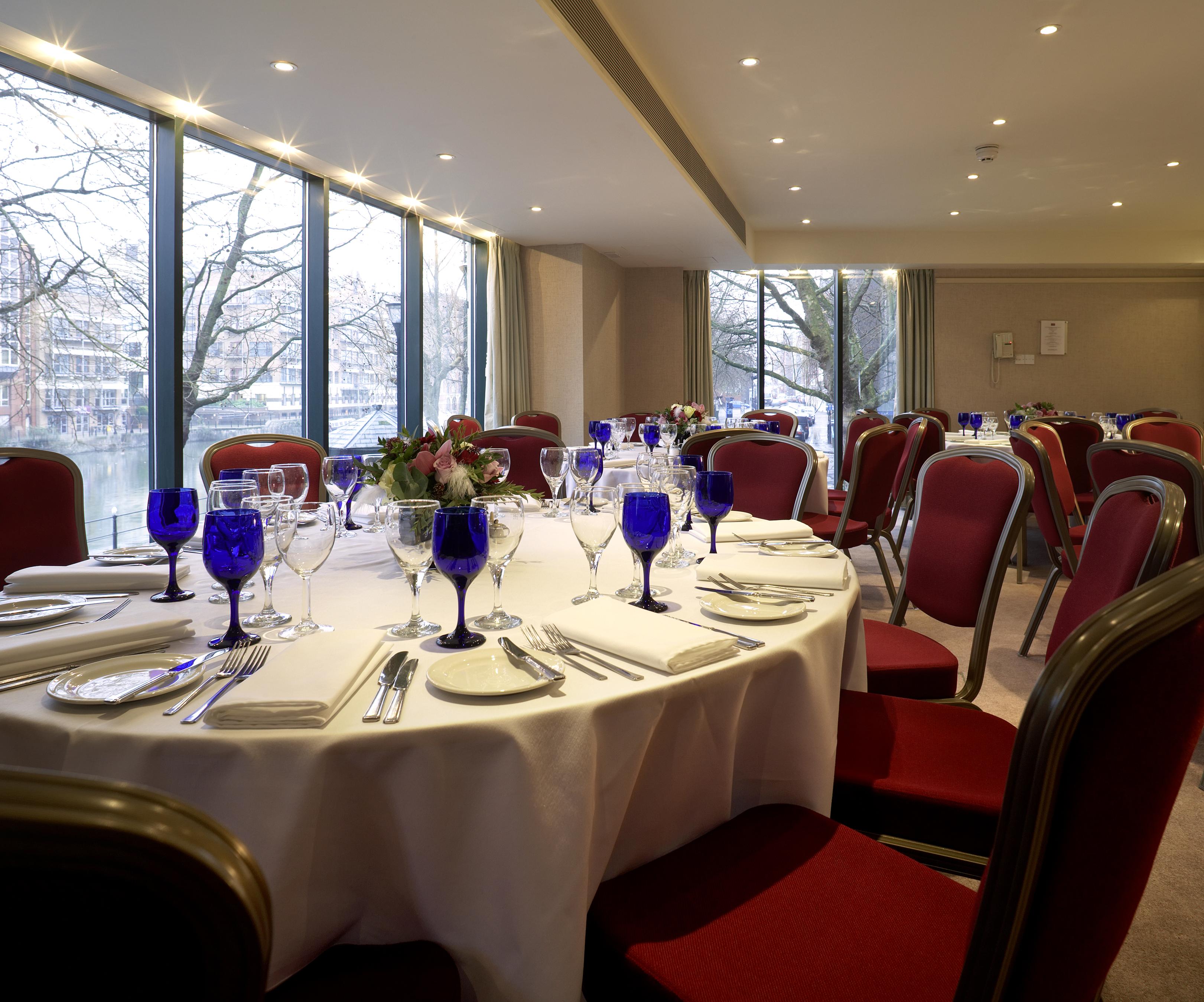 Mercure Brigstow Бристоль Экстерьер фото